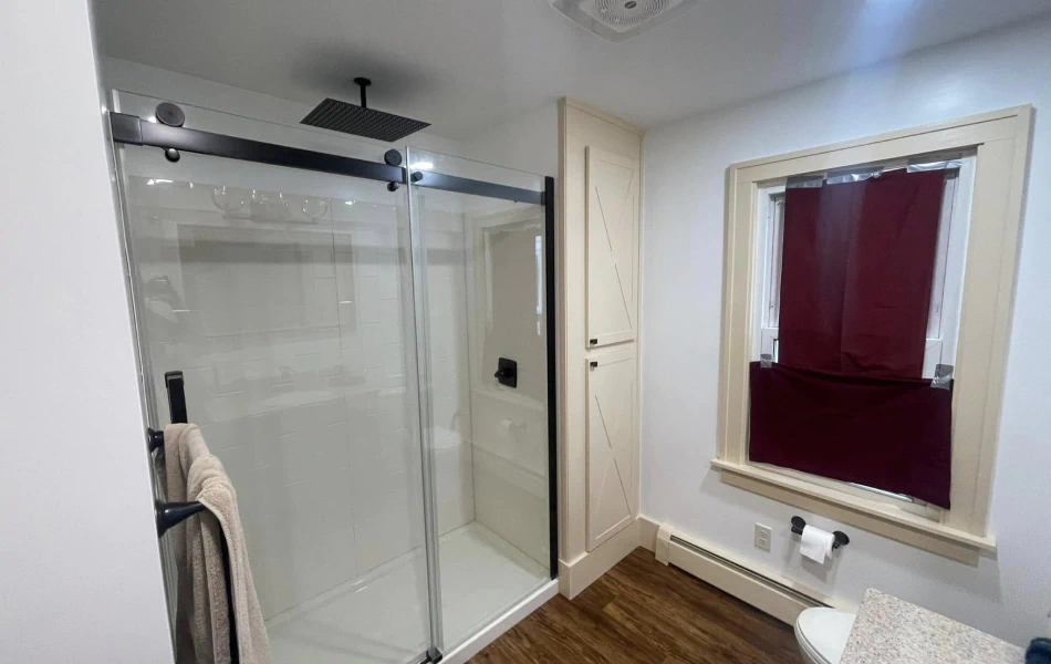 Bathroom Remodeling Services (1) Bathroom Remodeling Services (1)